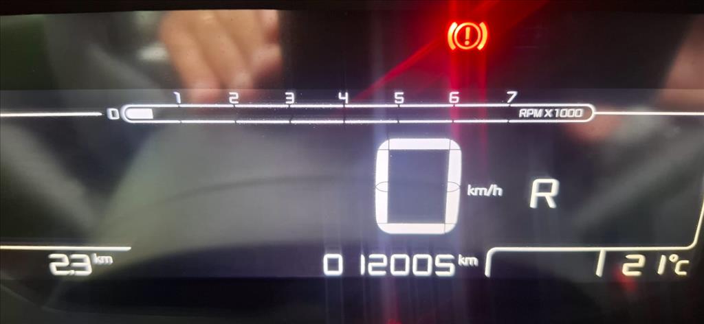 C4 CACTUS 1.6 THP FLEX NOIR EAT6 2024 C4 CACTUS 1.6 THP FLEX NOIR EAT6 2024