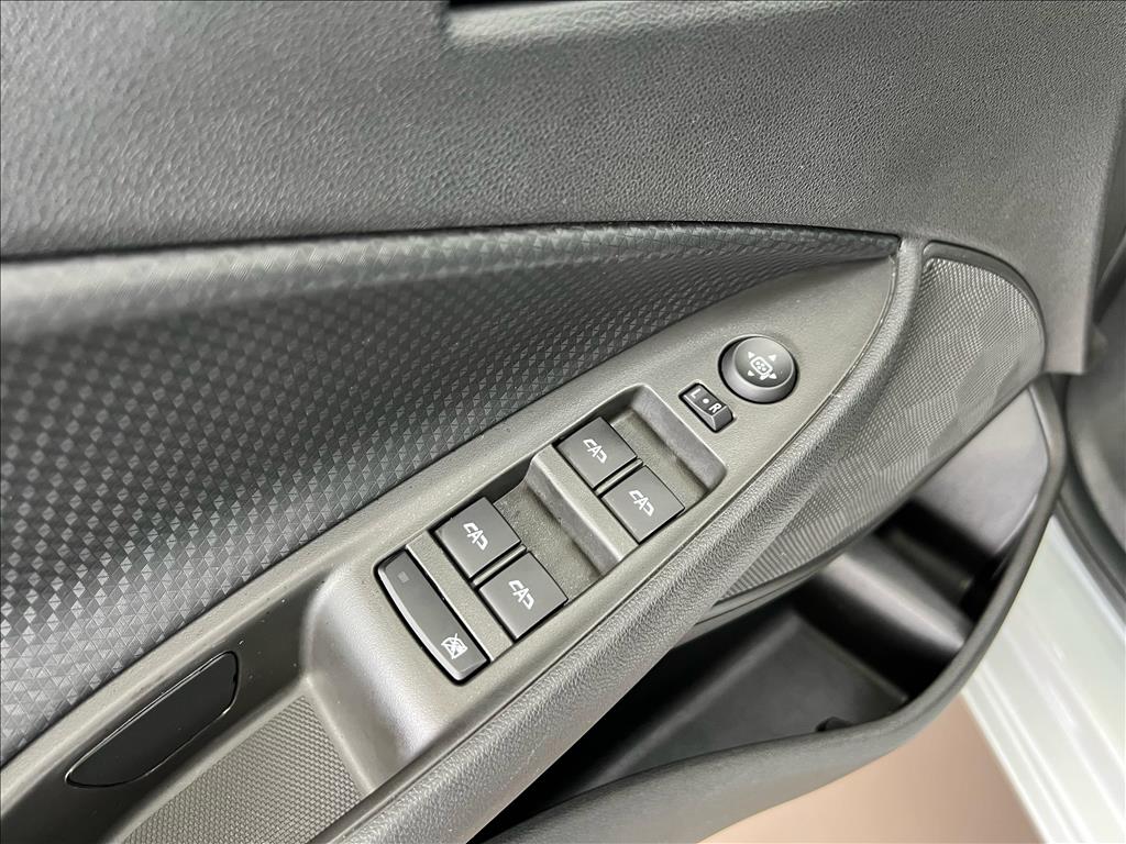 ONIX 1.0 TURBO FLEX PLUS LTZ AUTOMÁTICO 2023 ONIX 1.0 TURBO FLEX PLUS LTZ AUTOMÁTICO 2023