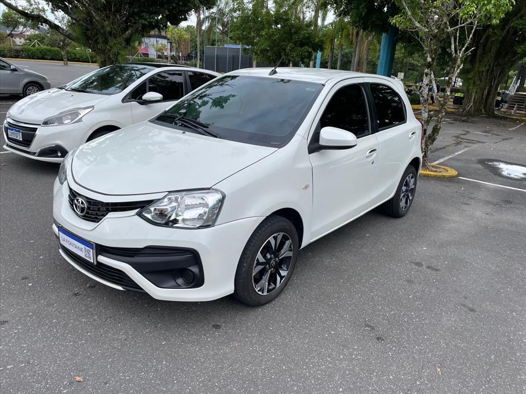 ETIOS 1.5 XS 16V FLEX 4P MANUAL 2018 ETIOS 1.5 XS 16V FLEX 4P MANUAL 2018