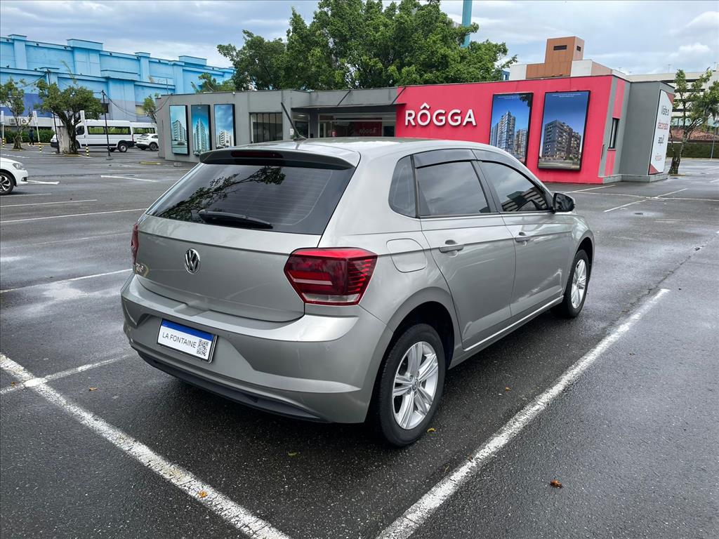 POLO 1.0 MPI TOTAL FLEX MANUAL 2022 POLO 1.0 MPI TOTAL FLEX MANUAL 2022
